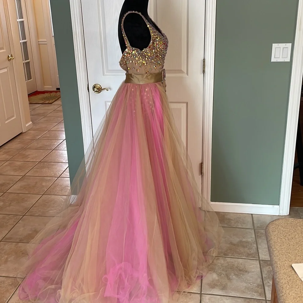 Sherri Hill Nude Pink short cocktail with detachable tulle skirt. - Picture 10 of 17